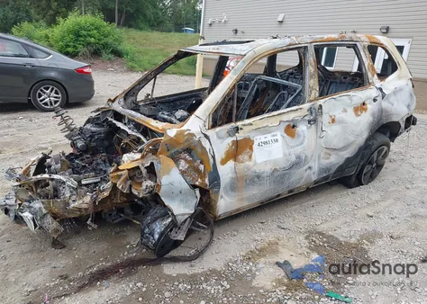 2018 Subaru Forester 2.5I Limited z USA, uszkodzony, nr VIN JF2SJARC2JH401059